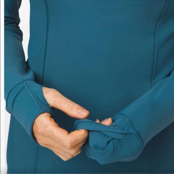 Like New Lululemon Define Dress in Blue large/Xl - Picture 3 of 13